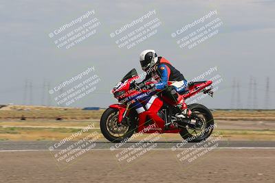 media/Sep-10-2023-Pacific Track Time (Sun) [[44210541ad]]/Group B/1220pm (Wheelie Bump)/